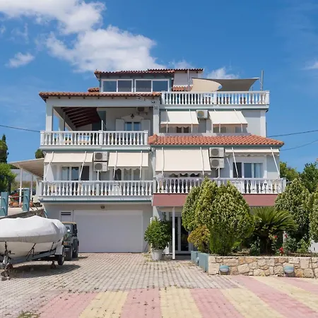 Thea Apartman Lixúri